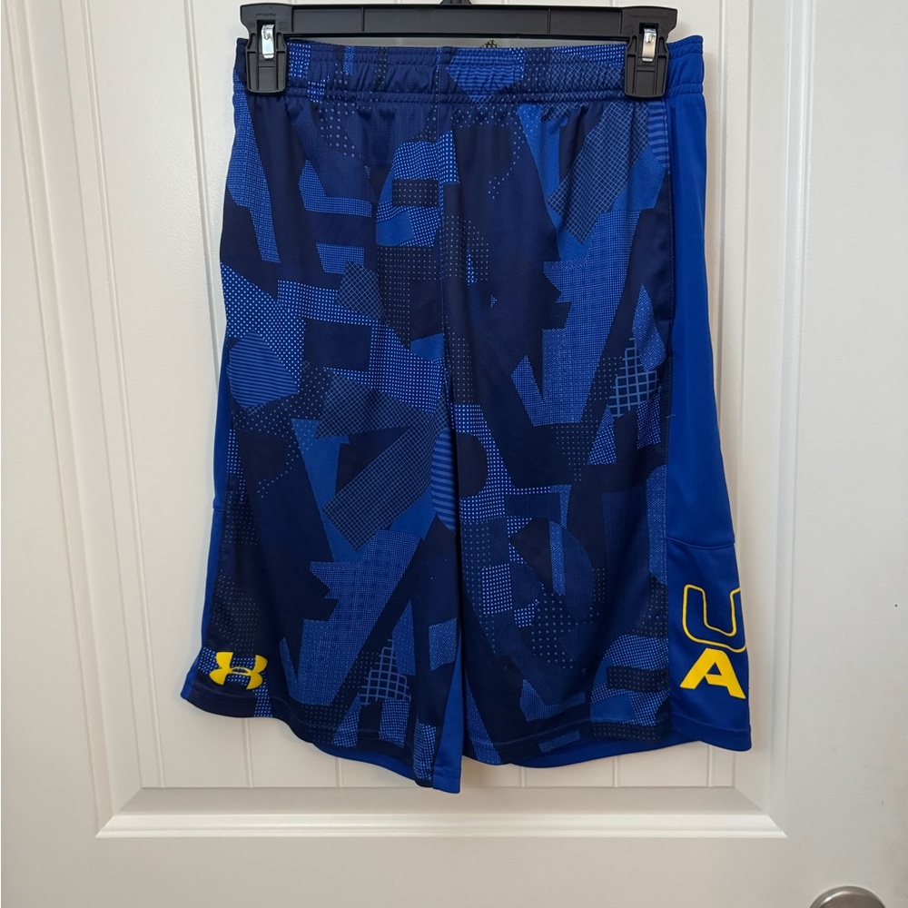 Under Armour boys Blue Athletic Shorts youth large